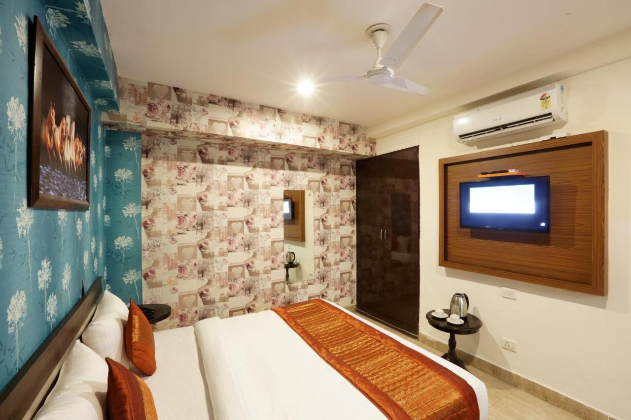 Hotel Square Stay Нью-Дели Экстерьер фото